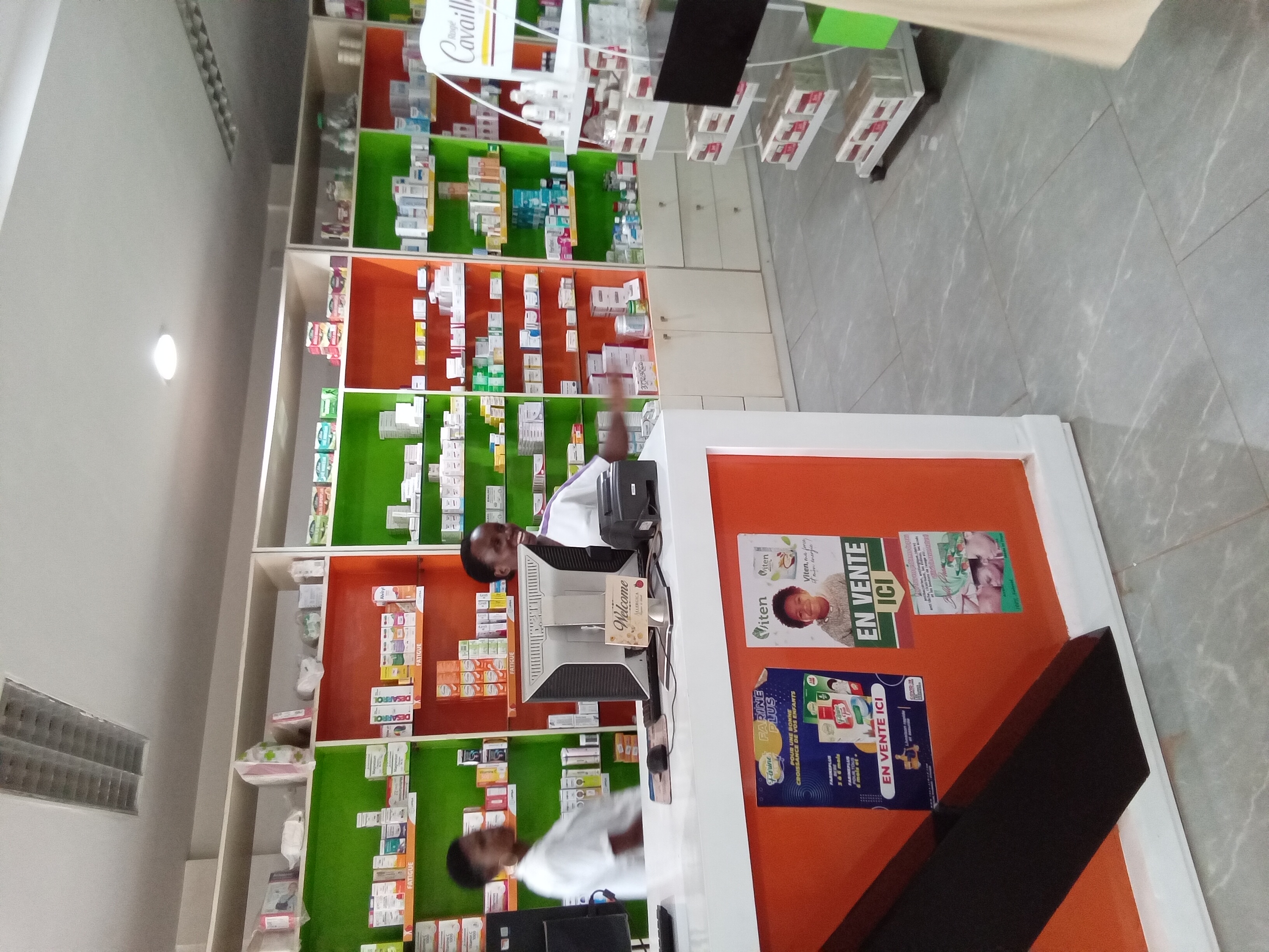 Pharmacie EMMAÜS