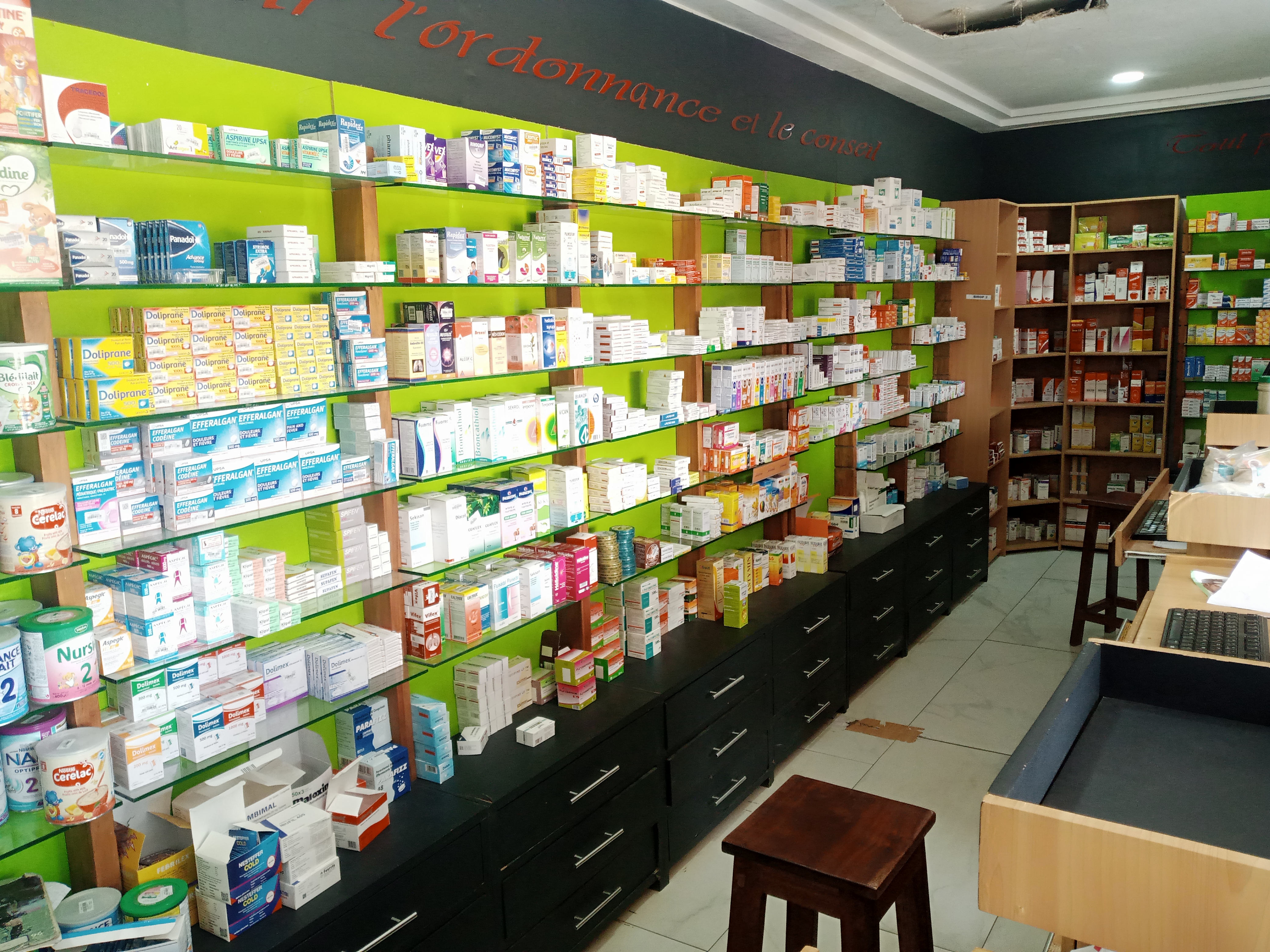 Pharmacie TAKOE