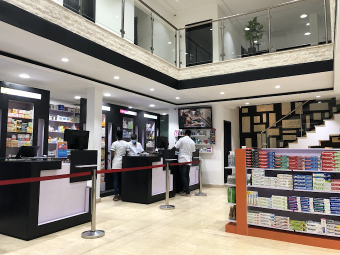 Pharmacie CRISTAL