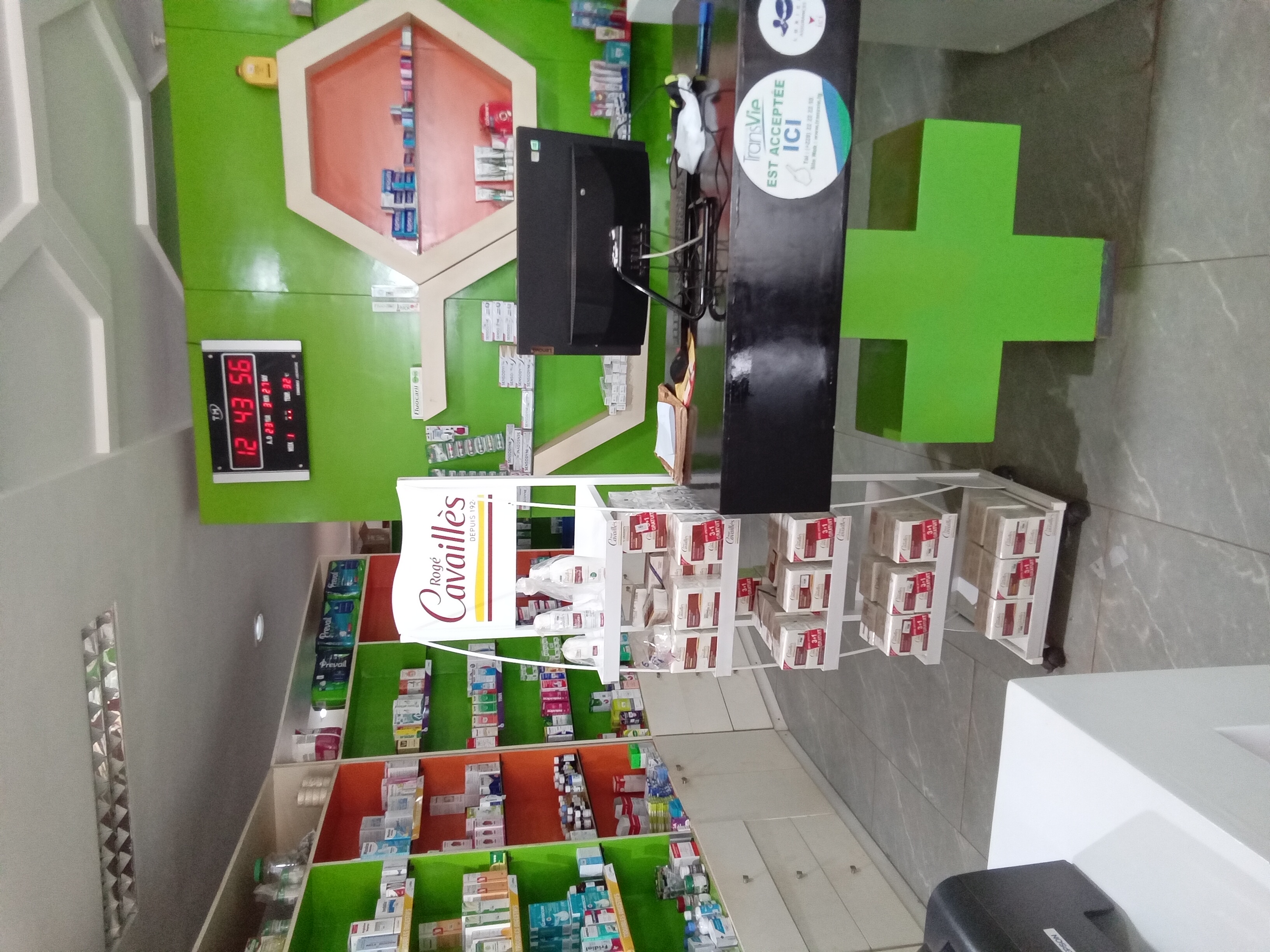 Pharmacie EMMAÜS